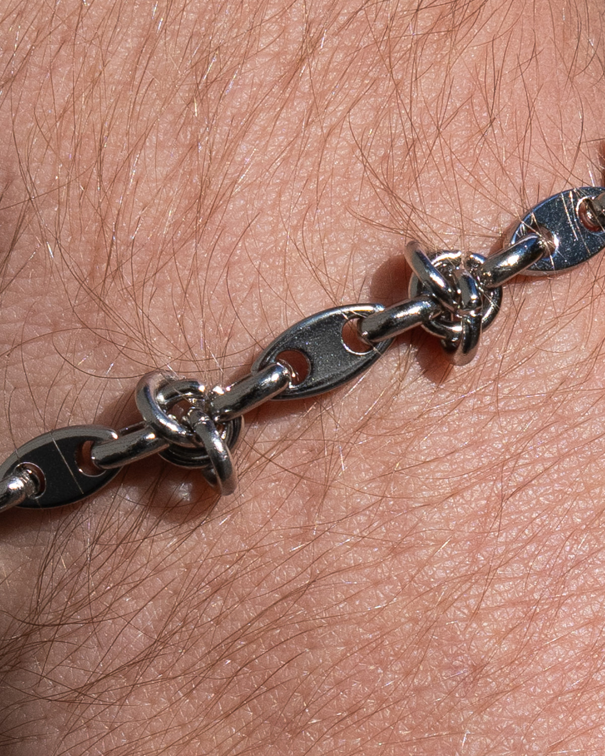 PLATE ARMBAND