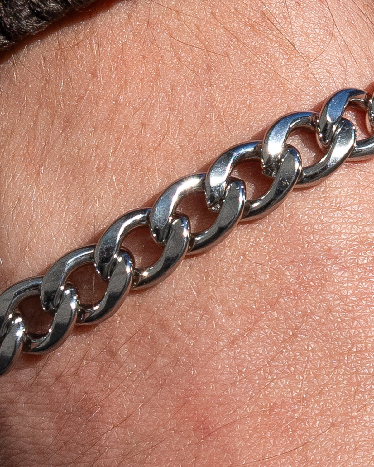 CUBAN ARMBAND